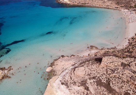 spiaggia dei conigli Lampedusa